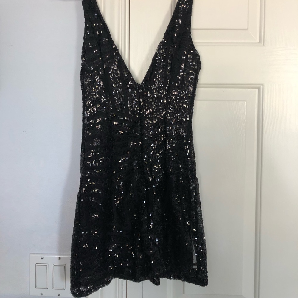 NEW BLACK DEEP V MINI DRESS
